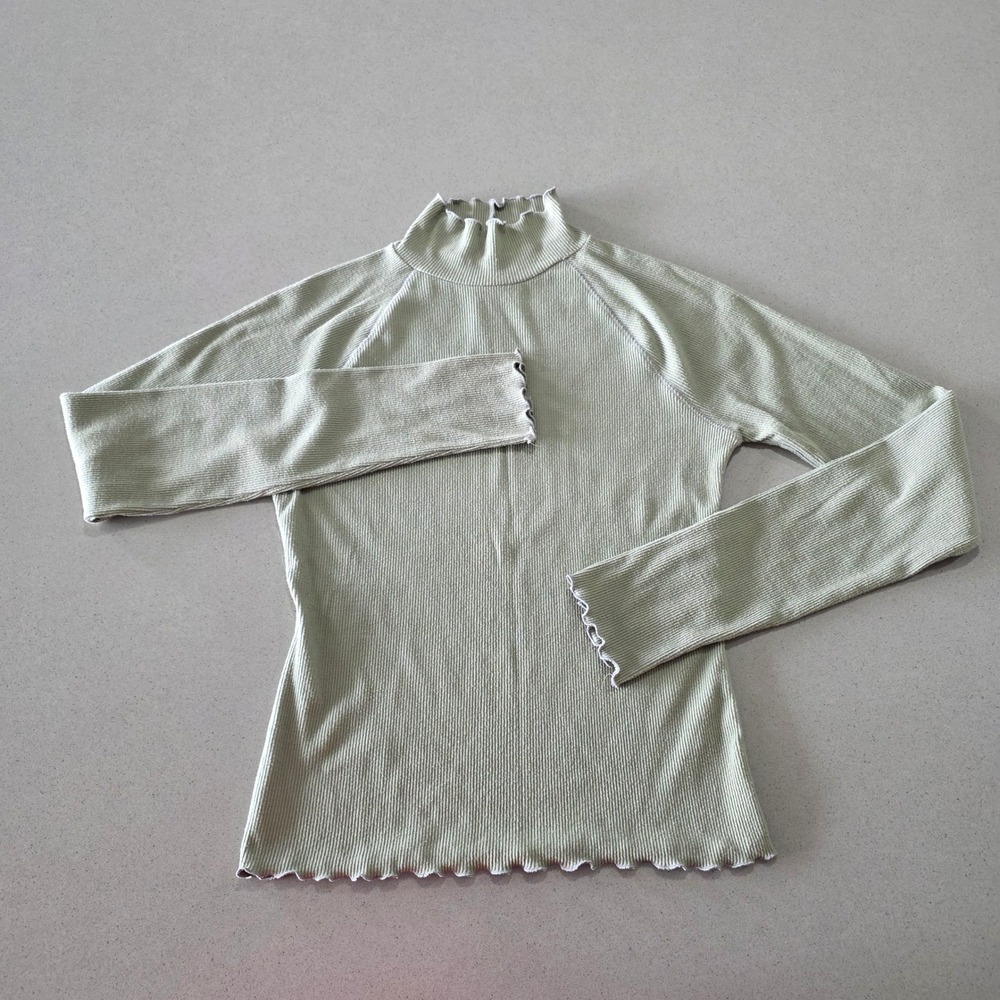 SO Sage‎ Green Ribbed Mock Neck Lettuce Edge Long Sleeve Top Size M